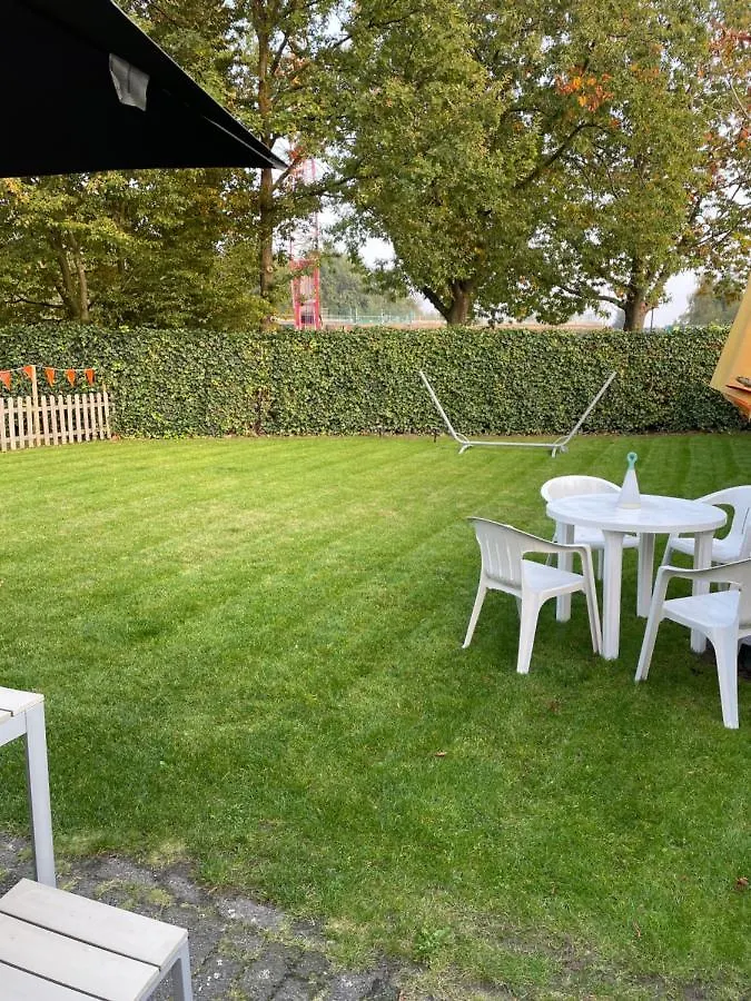 B&B Maison Saint Tropez Eindhoven Bed & Breakfast